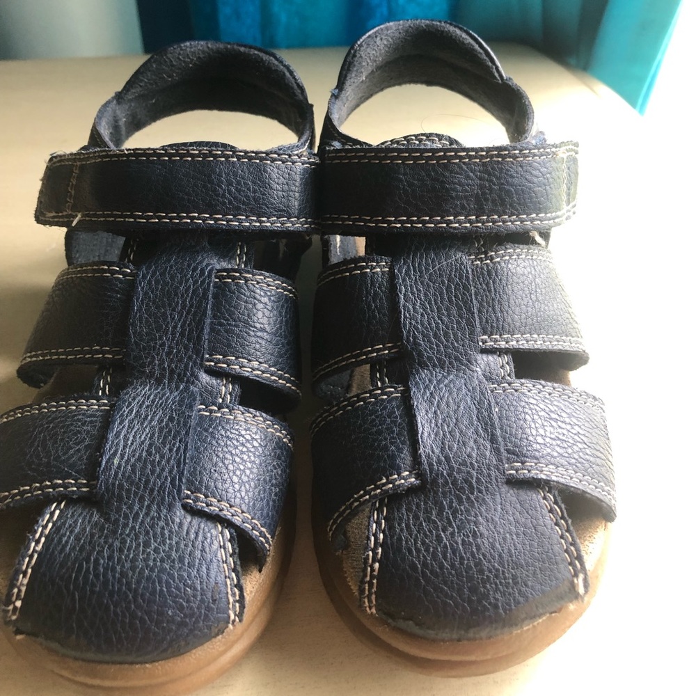 Boys sandals